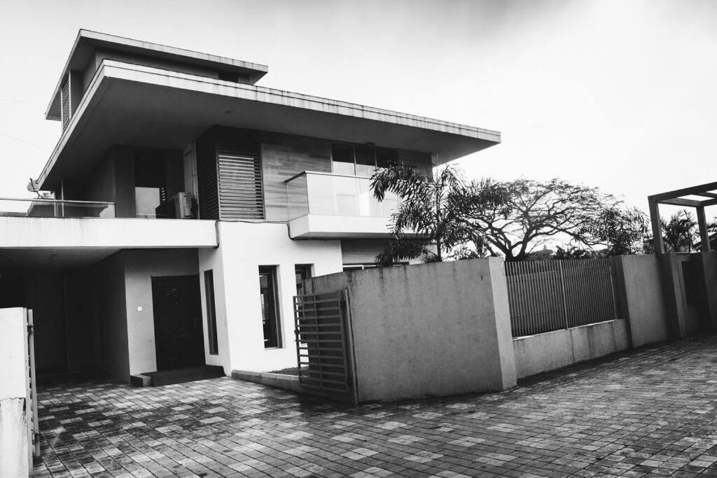 Unit 4 By Red Stone Villas Lonavala Exteriör bild
